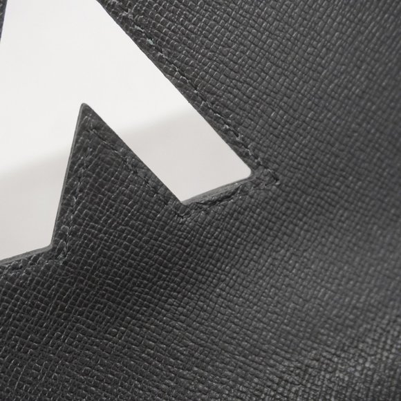 LOUIS VUITTON Black Wallet - Picture 10 of 12